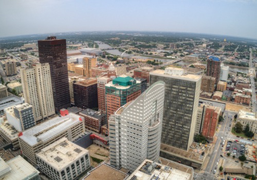 All Window Cleaning Services provides Window Cleaning for Iowa cities like Des Moines